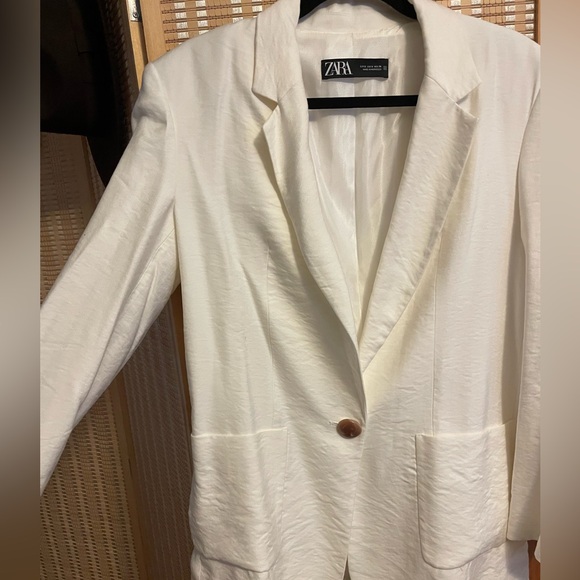 Zara Blazer - Picture 3 of 4